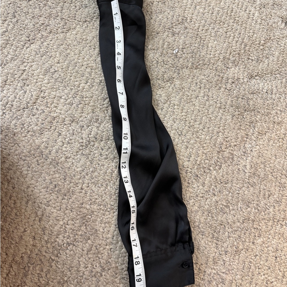 women’s H&M satin Black Button-Up shirt - Picture 5 of 5